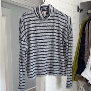 Banana Republic Luxespun Gray and Black Striped Sweater